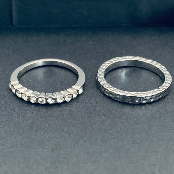 Pair of Simple Silver Rings - Picture 2 of 5